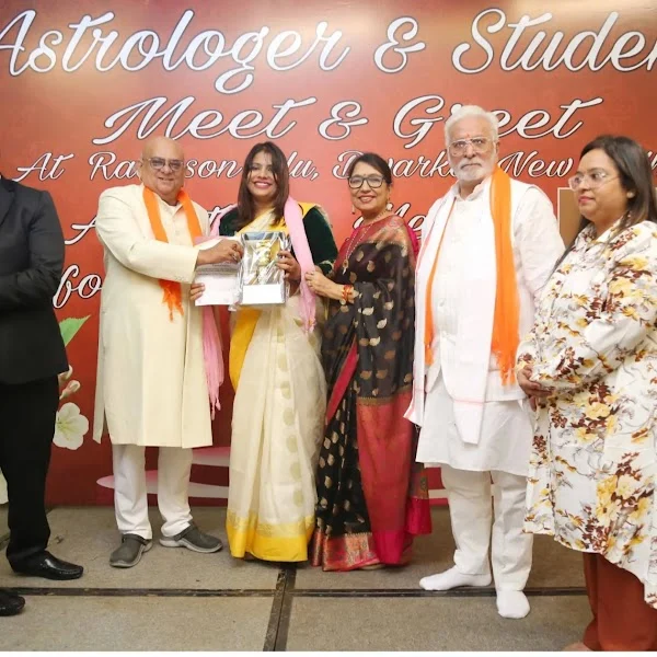 Astrologer Moushmi Sarkar