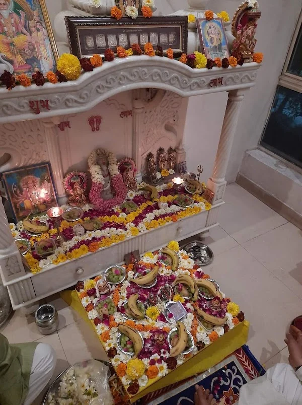 Astrologer Pandit Prabhudatt Pandey