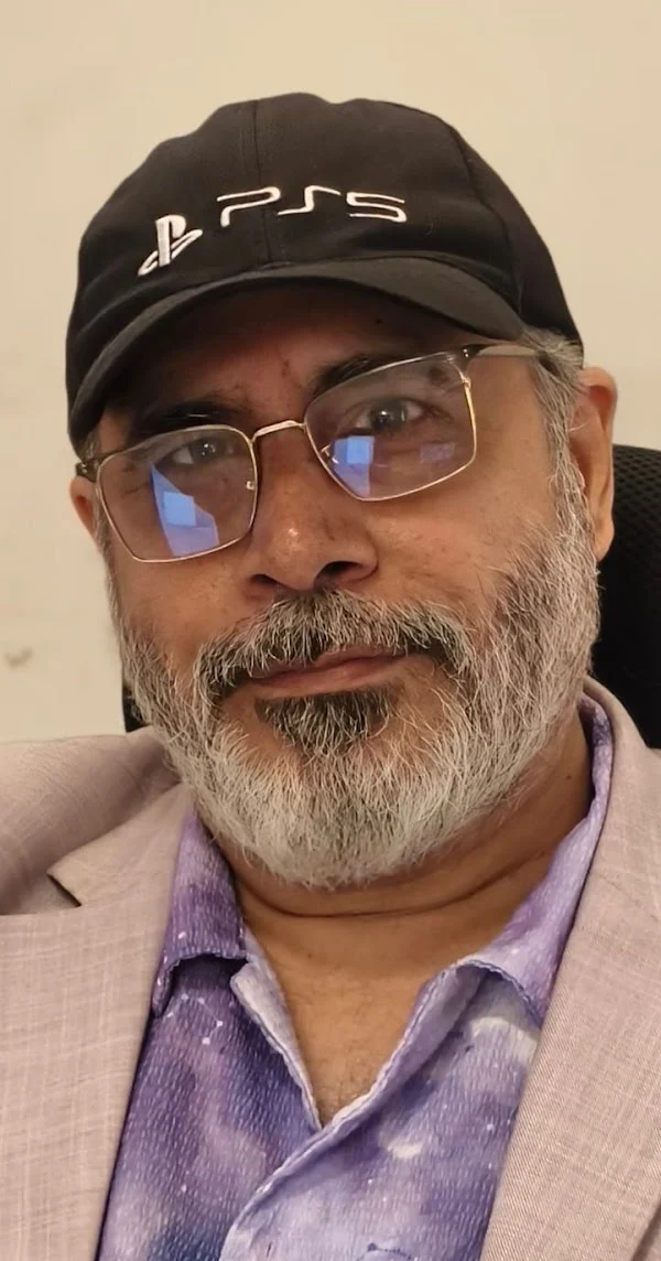 Manu Shandliya Ji AstroBazar: Vedic Astrologer in Greater Noida | DOB Analysis, Jyotish, Vastu Consultant in Greater Noida